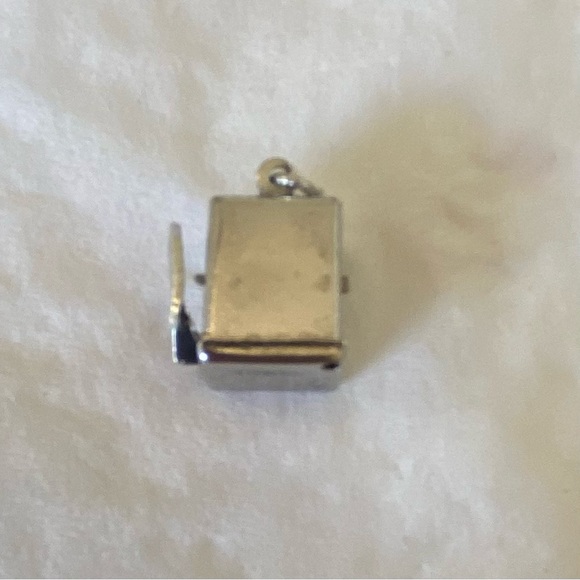 "One-Armed Bandit" Charm sterling - arm works - Picture 3 of 6